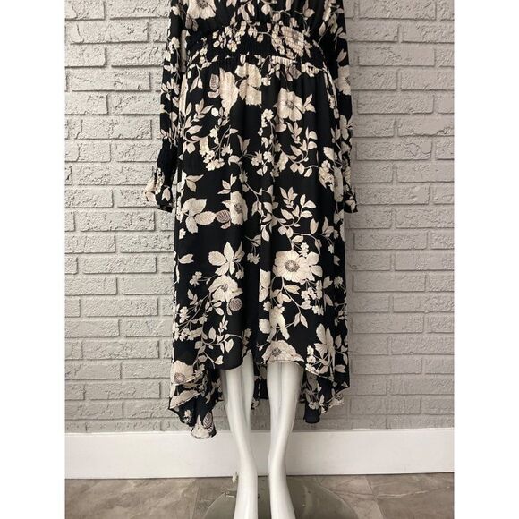 Nanette Lepore Floral High Neckline Hi-Low Dress Size 12 - Picture 7 of 13